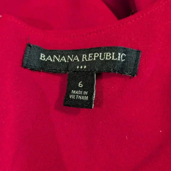 *Hot* Banana Republic Red Fitted Dress with Bell Sleeves, Size 6 - Picture 6 of 7